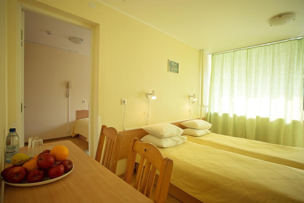 Varska Sanatorium Hotel ภายนอก รูปภาพ